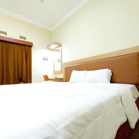Homestay Fifa Syariah Pati Near Rsud Raa Soewondo Exterior photo